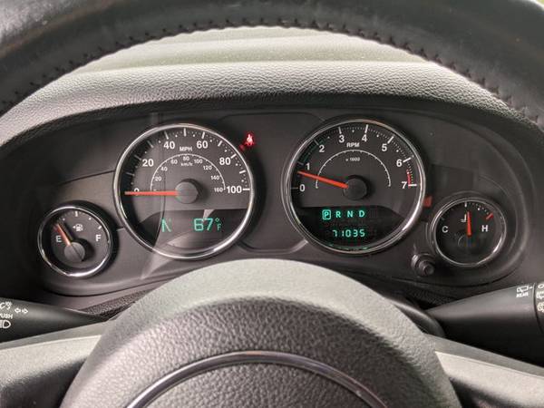 2014 Jeep Wrangler Unlimited Sahara 4x4 4WD Four Wheel SKU: EL252870 for sale in Sterling, District Of Columbia – photo 12
