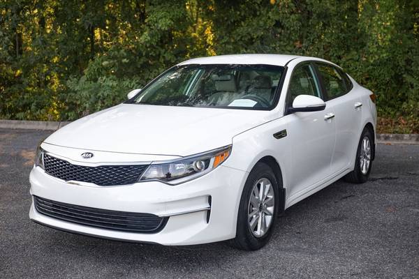 Kia Optima Bluetooth Rear Camera Low Miles Nice Like New We Finance! for sale in Asheville, NC – photo 4