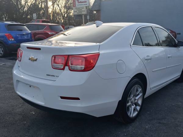 2016 CHEVROLET MALIBU LIMITED - - by dealer for sale in Schererville, IL – photo 5