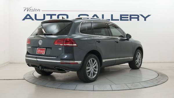 2016 Volkswagen Touareg Lux AWD SUV ~ Warranty ~ Immaculate! for sale in Fort Collins, CO – photo 5