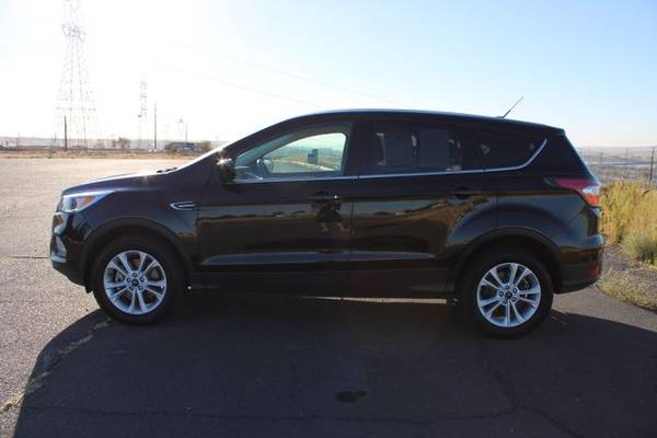 Ford Escape - BAD CREDIT BANKRUPTCY REPO SSI RETIRED APPROVED - cars... for sale in Hermiston, OR – photo 4