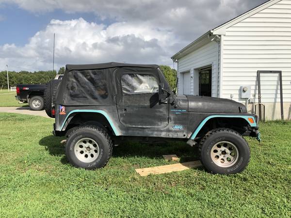 1998 Jeep Wrangler for sale in Suffolk, VA – photo 9