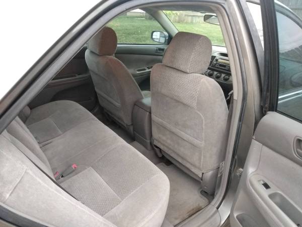 2002 Toyota Camry LE - cars & trucks - by owner - vehicle automotive... for sale in South Milwaukee, WI – photo 10
