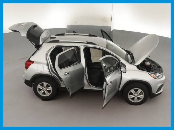 2019 Chevy Chevrolet Trax LT Sport Utility 4D hatchback Silver for sale in Washington, District Of Columbia – photo 20