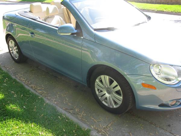 2008 VW EOS - cars & trucks - by owner - vehicle automotive sale for sale in La Crosse, WI – photo 5