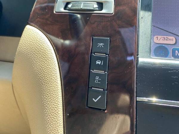 2011 Cadillac Escalade ESV Premium - - by dealer for sale in Greensboro, NC – photo 18