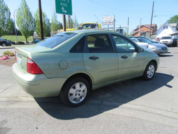 2007 Ford Focus SE SEDAN 4D - Down Pymts Starting at $499 - cars &... for sale in Marysville, WA – photo 2