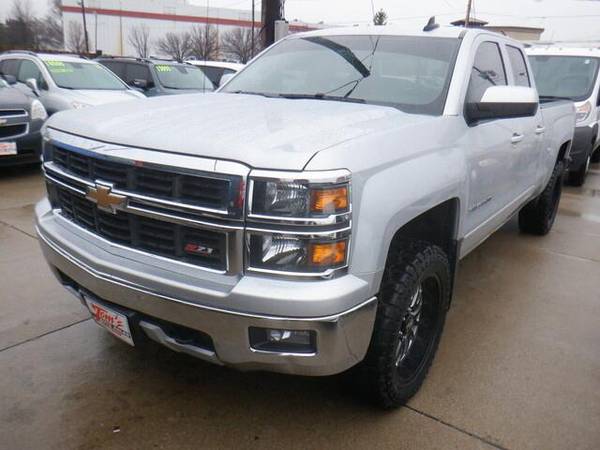 2015 Chevrolet Silverado 1500 LT - cars & trucks - by dealer -... for sale in Des Moines, IA – photo 8
