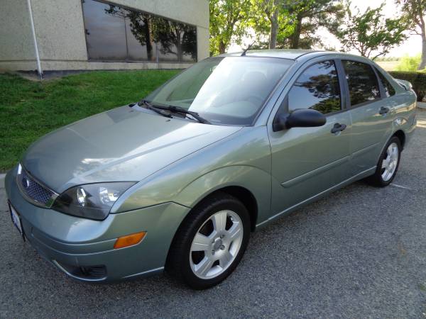 2006 Ford Focus ZX4 SES - Sedan - 2 0L Engine, Automatic for sale in Temecula, CA – photo 2