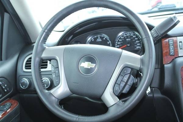 2013 Chevrolet Tahoe LTZ - - by dealer - vehicle for sale in Alton, MO – photo 17