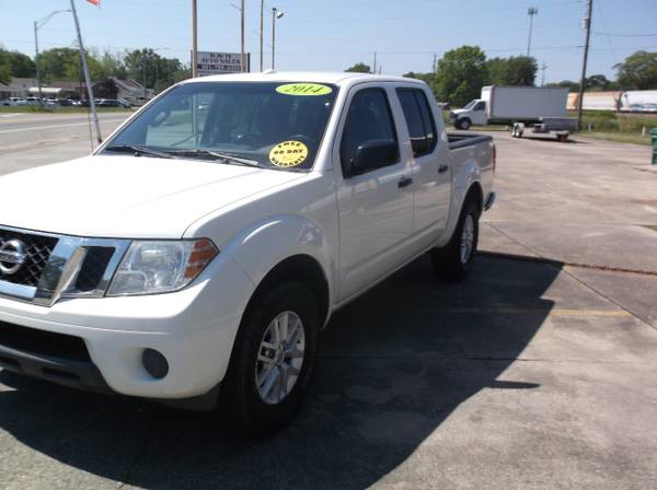 2014 Nissan Frontier SV Crew Cab 2WD - - by dealer for sale in Picayune, LA – photo 5