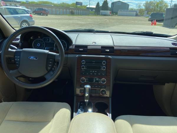 2008 Ford Taurus SEL - - by dealer - vehicle for sale in Rochester, MN – photo 13