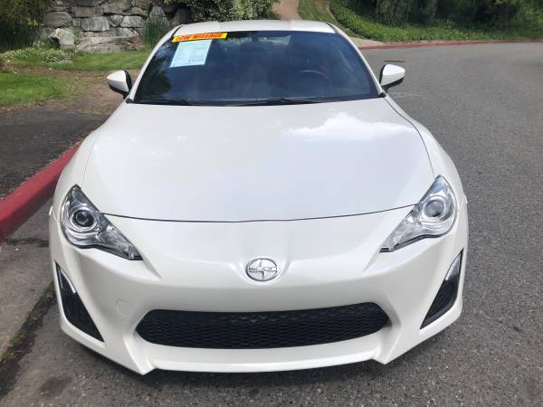 2013 Scion FR-S FRS Coupe --Low Miles, Clean title, 6speed-- for sale in Kirkland, WA – photo 2