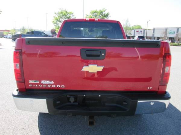 2011 Chevy Chevrolet Silverado 1500 LT pickup Victory Red - cars & for sale in Bentonville, AR – photo 4