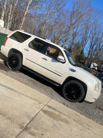2008 Cadillac Escalade for sale in Other, CT – photo 8