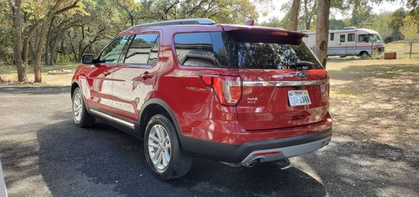 2017 Ford Explorer - cars & trucks - by owner - vehicle automotive... for sale in San Marcos, TX – photo 8