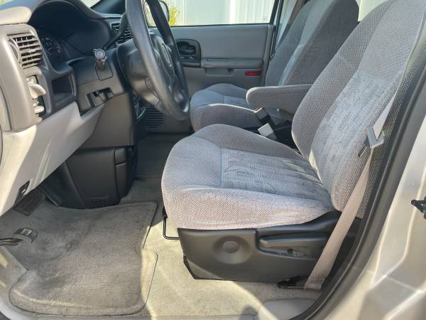 2003 PONTIAC MONTANA MINIVAN! CLEAN, 1-OWNER, VERY WELL KEPT! - cars... for sale in Beverly, NJ – photo 10