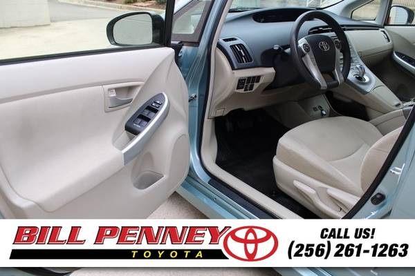2015 Toyota Prius Four - - by dealer - vehicle for sale in Huntsville, AL – photo 11