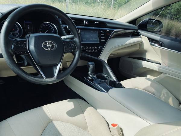 2018 Toyota Camry LE! for sale in Jacksonville, FL – photo 16