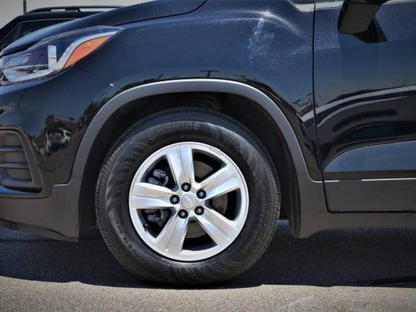 2019 Chevy Chevrolet Trax LT suv Mosaic Black Metallic - cars &... for sale in El Paso, TX – photo 5