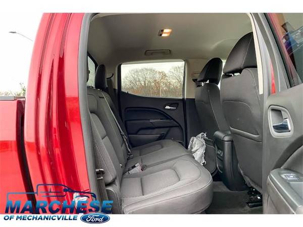2018 GMC Canyon SLE 4x4 4dr Crew Cab 6 ft. LB - truck - cars &... for sale in Mechanicville, VT – photo 11
