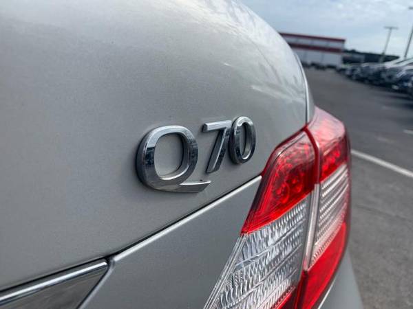 2014 Infiniti Q70 $800 DOWN $99/WEEKLY - cars & trucks - by dealer -... for sale in Orlando, FL – photo 13