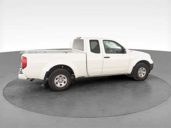 2019 Nissan Frontier King Cab S Pickup 2D 6 ft pickup White -... for sale in Lewisville, TX – photo 12