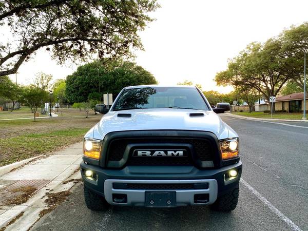 2016 RAM 1500 4WD CREW CAB 140 5 REBEL/ONE OWNER/ASKFORANDY - cars for sale in San Antonio, TX – photo 4