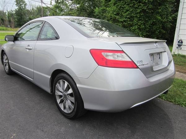 2009 HONDA CIVIC EX Coupe Auto. Sun Roof ! Nice ! for sale in Rochester , NY – photo 5