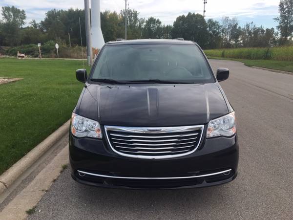 2014 Chrysler Town & Country Touring for sale in Black Creek, WI – photo 4