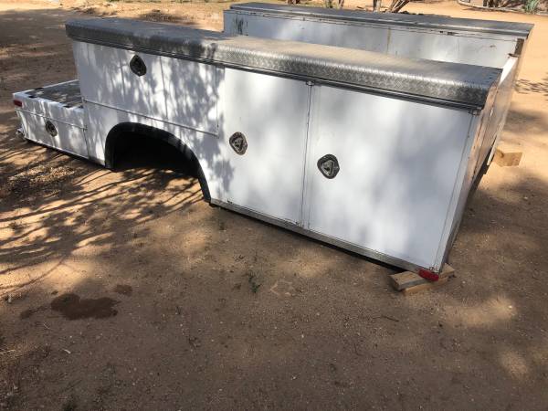 used service bed from 04 ford f450 for sale in Acton, CA – photo 5