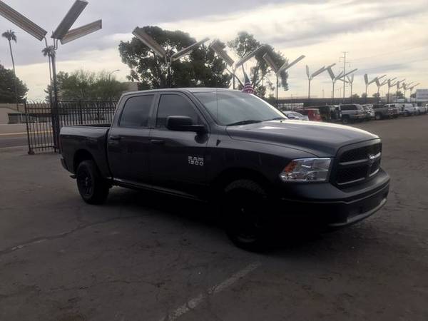 2016 Ram 1500 Crew Cab - Financing Available! - cars & trucks - by... for sale in Glendale, AZ – photo 21