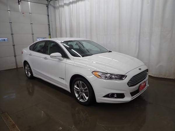 2016 Ford Fusion Hybrid Titanium for sale in Perham, ND – photo 23