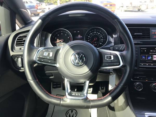 2016 VOLKSWAGEN GTI! 6-SPEED MANUAL! 1-OWNER! - - by for sale in Athens, AL – photo 17