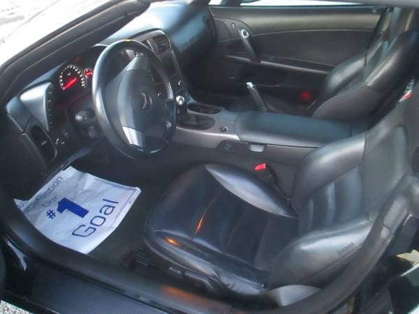 Beautiful 2006 Chevy Corvette Convertible 6 speed 94,000 miles only for sale in Elizabethton, TN – photo 4