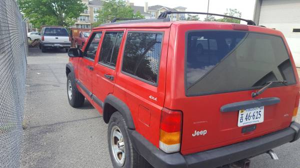 1998 Jeep Cherokee Sport - - by dealer - vehicle for sale in Dumfries, District Of Columbia – photo 13