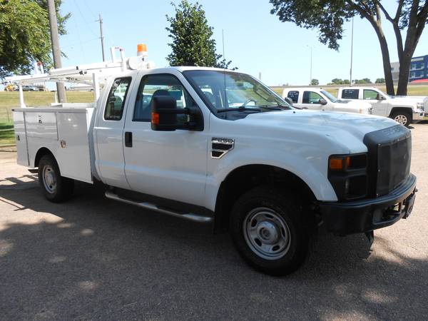 2015 FORD F-250 SUPER DUTY 4X4 ++MORE UNITS AVAILABLE!! for sale in RLS ENTERPRISES SIOUX FALLS, SD – photo 9