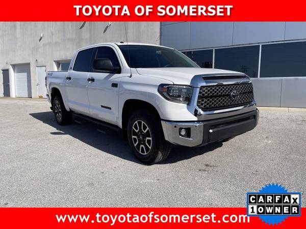 2019 Toyota Tundra 4WD CrewMax Sr5 - - by dealer for sale in Somerset, KY – photo 2