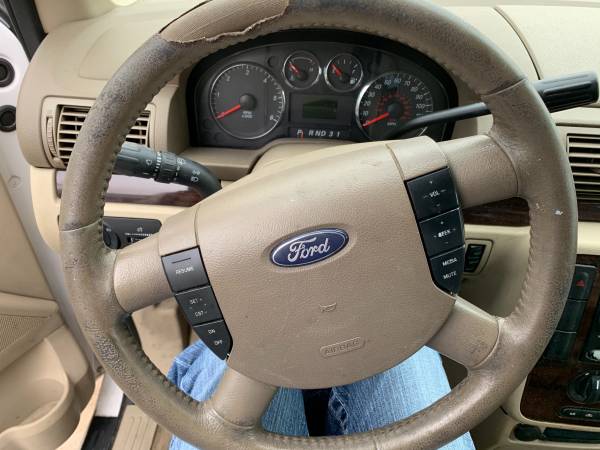 2006 Ford free star - cars & trucks - by dealer - vehicle automotive... for sale in Tulsa, OK – photo 7