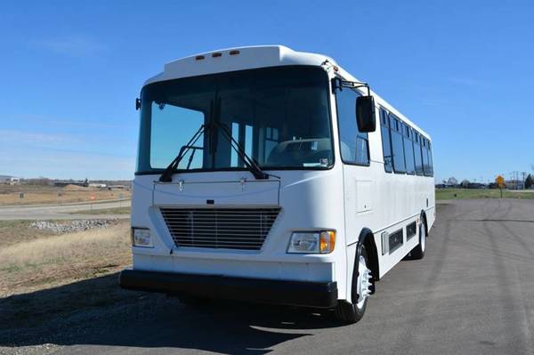2016 Freightliner Champion CTS FE 20 Passenger Shuttle Bus for sale in Madison, WI – photo 11