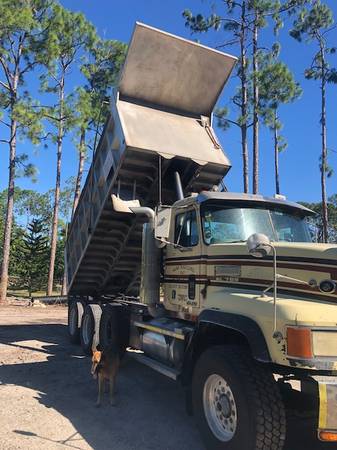 Dump Truck for sale in Naples, FL – photo 8
