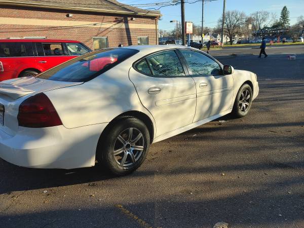 2005 Pontiac Grand Prix - cars & trucks - by owner - vehicle... for sale in Detroit, MI – photo 4