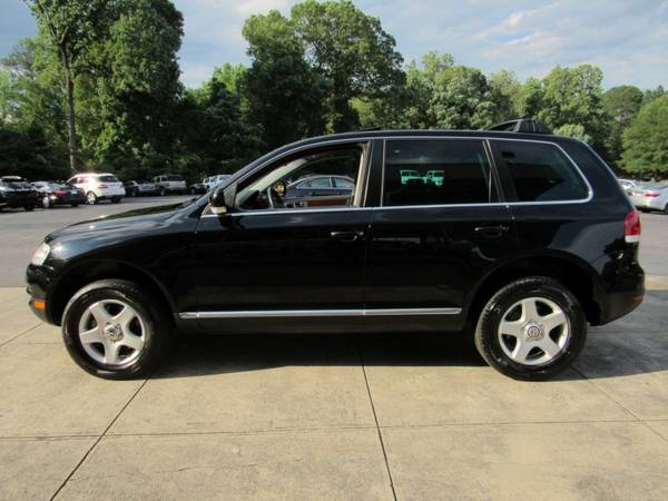 2005 Volkswagen Touareg V6 $7,995 for sale in Mills River, NC – photo 4