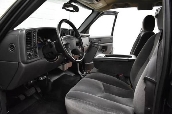 2007 GMC Sierra 1500 Classic 4WD Ext Cab 143.5 Work Truck for sale in Grand Rapids, MI – photo 16