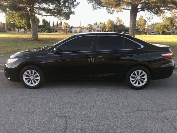 2015 Toyota Camry XLE AUTOCHECK AVAILABLE ! for sale in El Paso, TX – photo 21