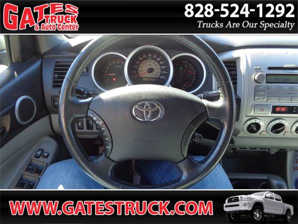 2010 Toyota Tacoma Double Cab 4WD V6 *Silver* - cars & trucks - by... for sale in Franklin, NC – photo 18