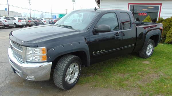 2012 Chevy Silverado Extra Cab Z-71 4x4 - - by dealer for sale in Watertown, NY – photo 2