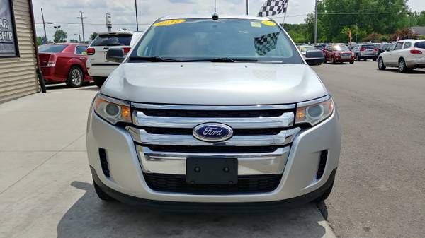 ALL WHEEL DRIVE!! 2013 Ford Edge 4dr SE AWD for sale in Chesaning, MI – photo 2