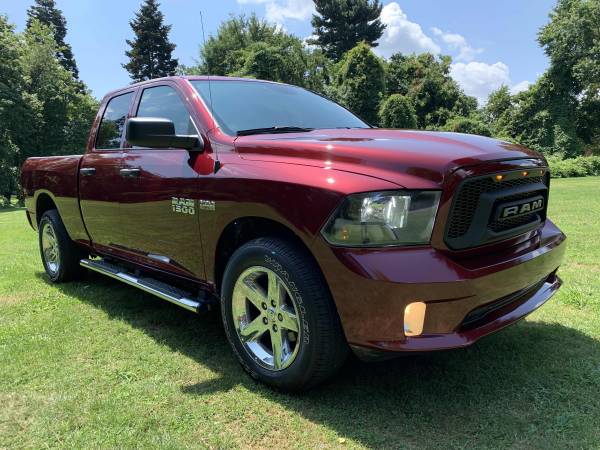 2017 RAM 1500 5.7 V8 4X4 ONLY 6k MILES for sale in Island Heights, NJ – photo 6