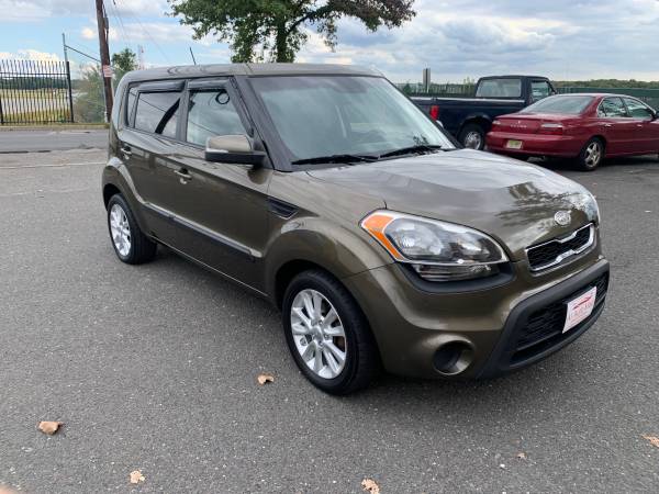 2012 Kia Soul · + Wagon 4D - cars & trucks - by owner - vehicle... for sale in Teterboro, NJ – photo 7